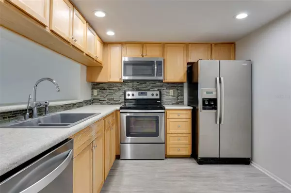 Clearwater, FL 33761,2593 COUNTRYSIDE BLVD #7203