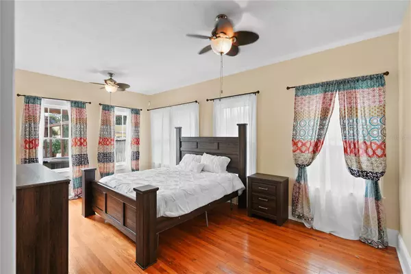 Orlando, FL 32803,714 WOODWARD ST