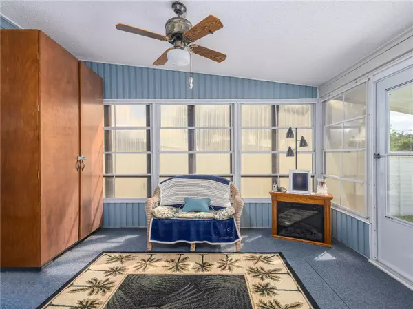 Zephyrhills, FL 33541,4050 CAREFREE WAY