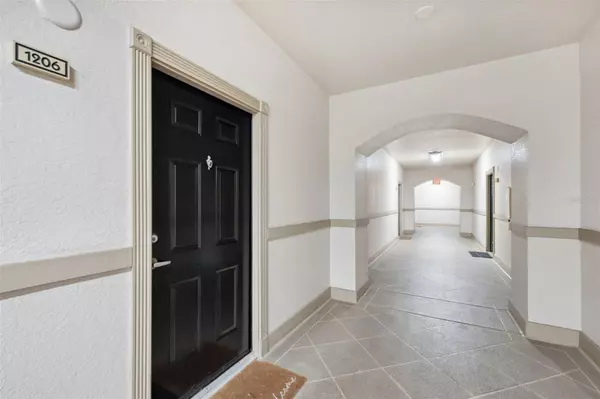 Tampa, FL 33602,501 KNIGHTS RUN AVE #1206