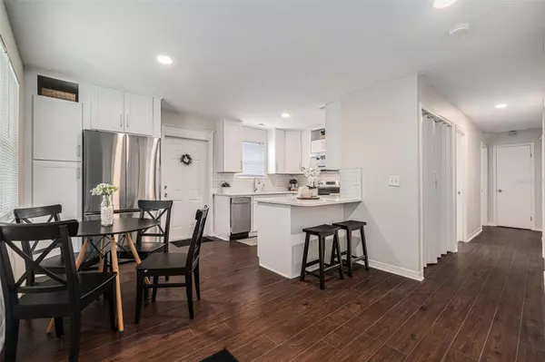 Tampa, FL 33619,3704 CARROWAY ST