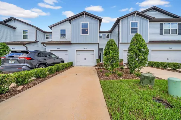 Land O Lakes, FL 34638,19635 SHADY OAK DR