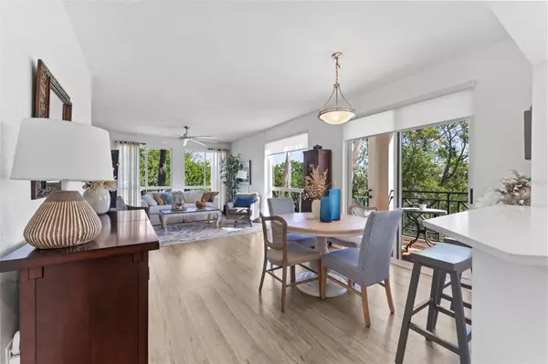 St Petersburg, FL 33711,4750 DOLPHIN CAY LN S #209