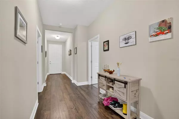 Tampa, FL 33647,19356 HAWK VALLEY DR