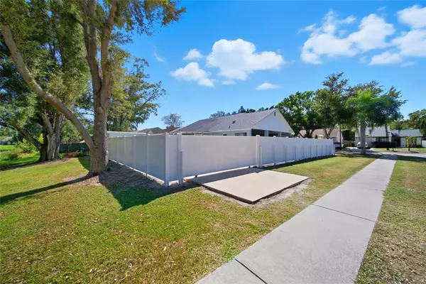 Tampa, FL 33624,12421 PEPPERFIELD DR