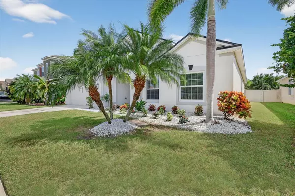 Ruskin, FL 33570,1511 YALE CASTLE CT