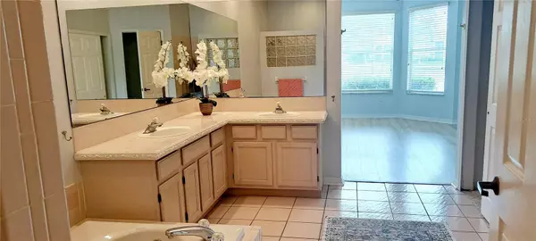 Oldsmar, FL 34677,1223 CLAYS TRL