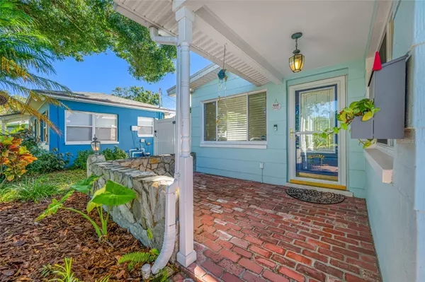 St Petersburg, FL 33713,1652 24TH AVE N
