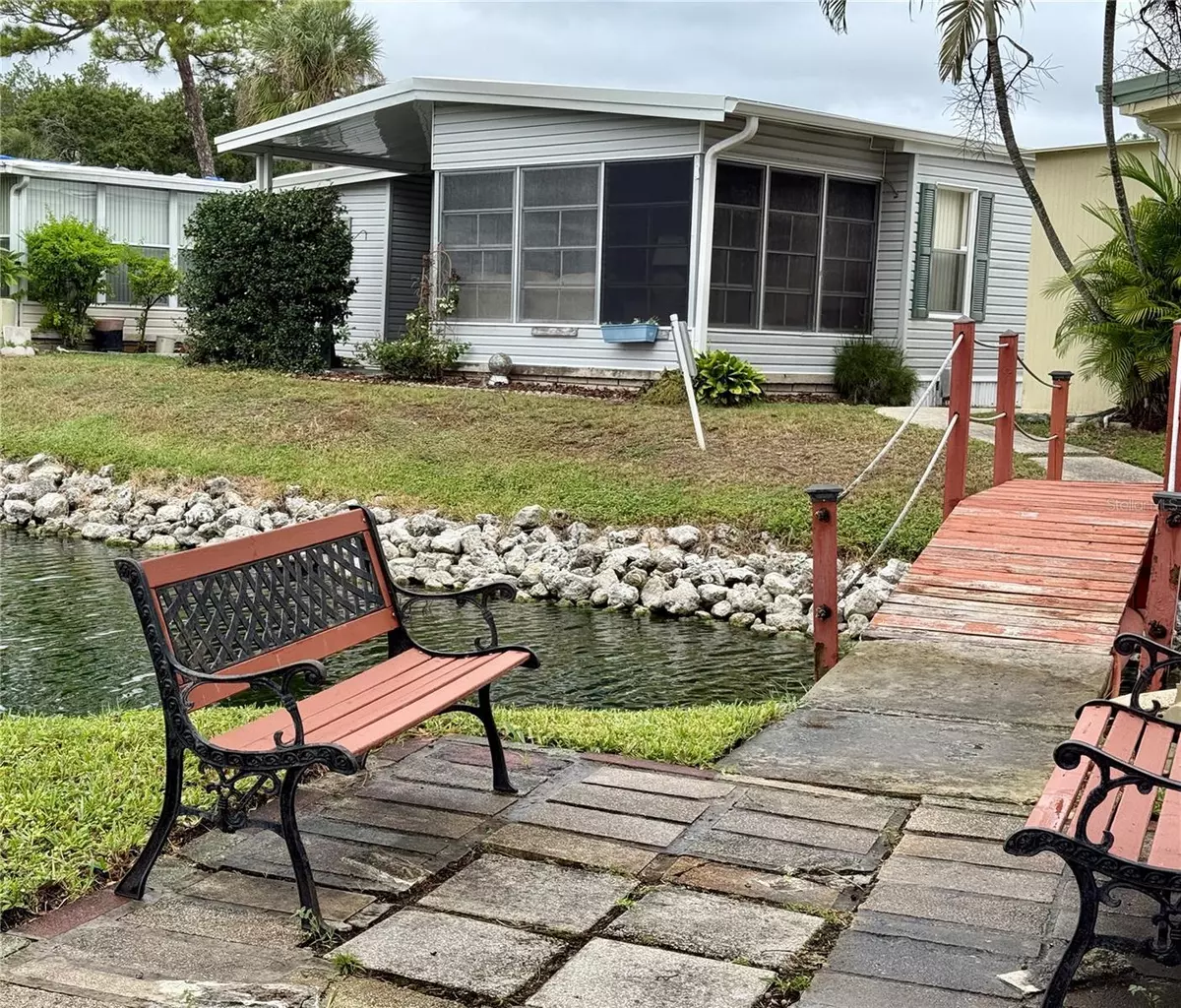 St Petersburg, FL 33709,7777 46TH AVE N #33