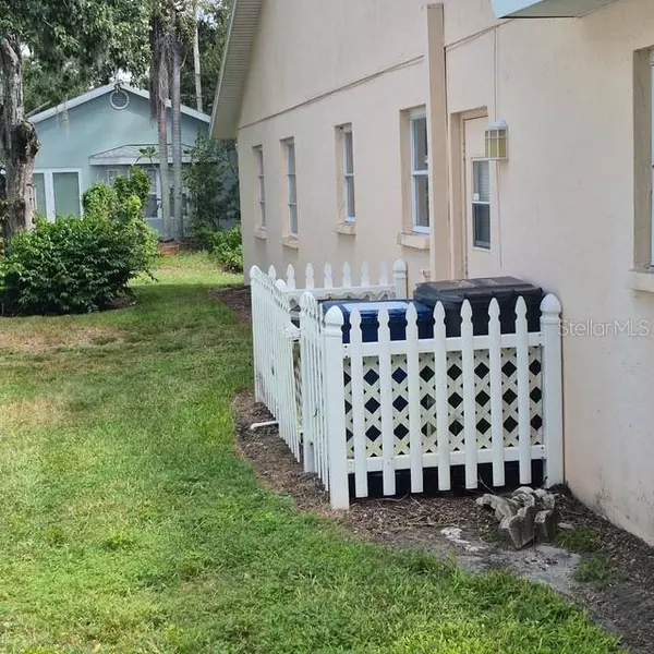 Sarasota, FL 34243,7309 ELEANOR CIR #7309