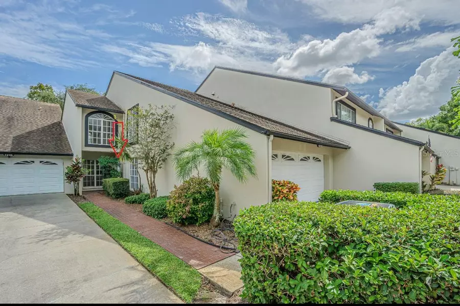 4228 ARBORWOOD LN, Tampa, FL 33618