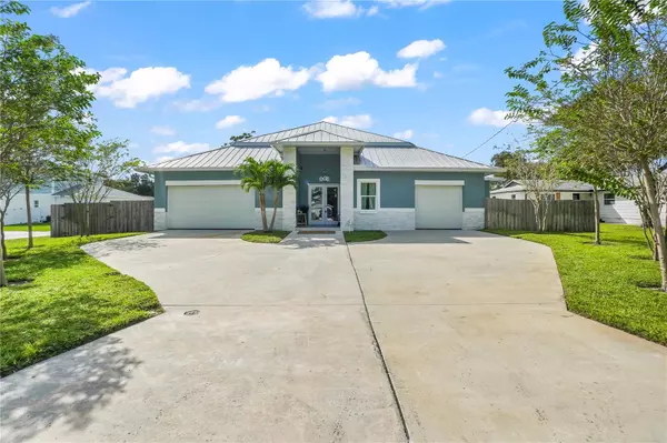 Seminole, FL 33778,11624 OAK LN