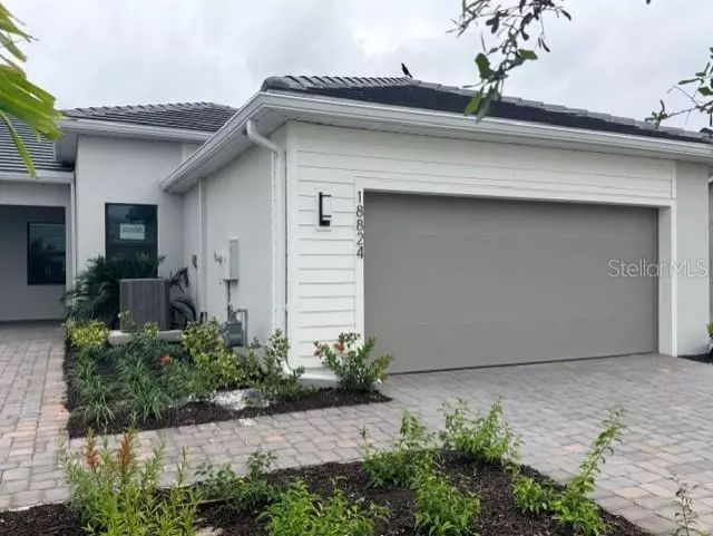 18848 INDIAN ROCK PL #18824, Lakewood Ranch, FL 34211
