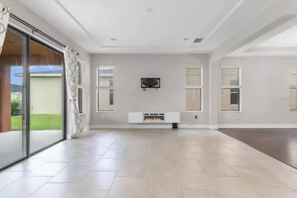 Wesley Chapel, FL 33543,3994 MEDICCI LN