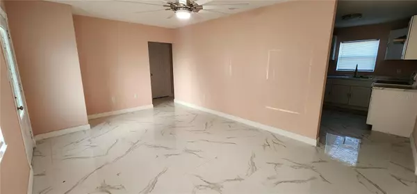 Lakeland, FL 33815,613 SAVANNAH AVE