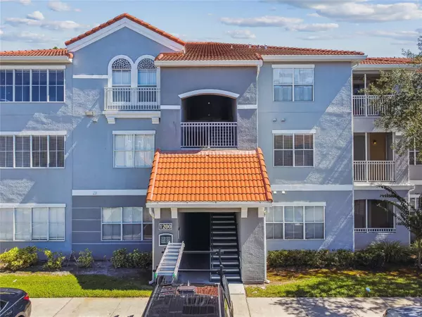 18001 RICHMOND PLACE DR #1223, Tampa, FL 33647