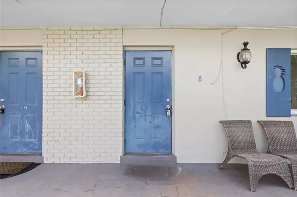 North Palm Beach, FL 33408,817 LIGHTHOUSE DR #Unit A