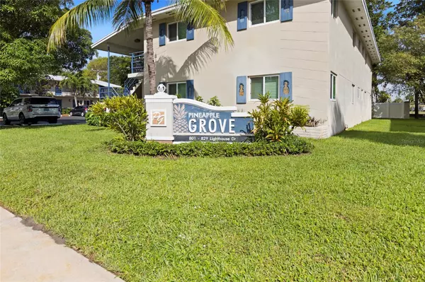 North Palm Beach, FL 33408,817 LIGHTHOUSE DR #Unit A