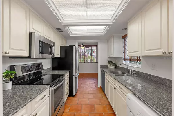 Clearwater, FL 33764,1001 PEARCE DR #106