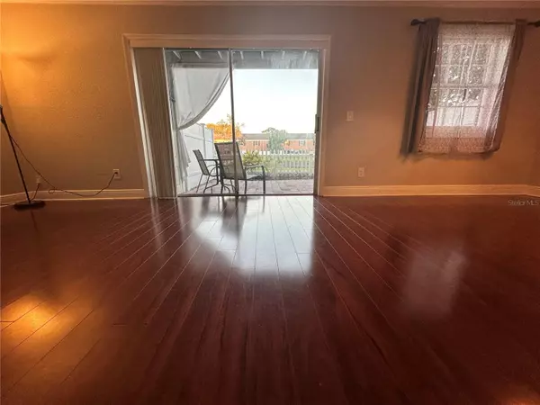 Tampa, FL 33618,13727 JUNIPER BLOSSOM DR #101