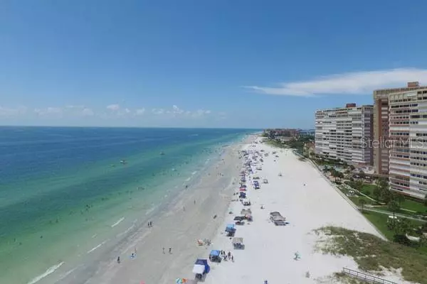 Redington Shores, FL 33708,111 177TH AVE W #1