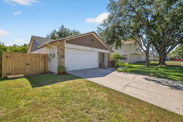 Valrico, FL 33596,1337 PEACHFIELD DR