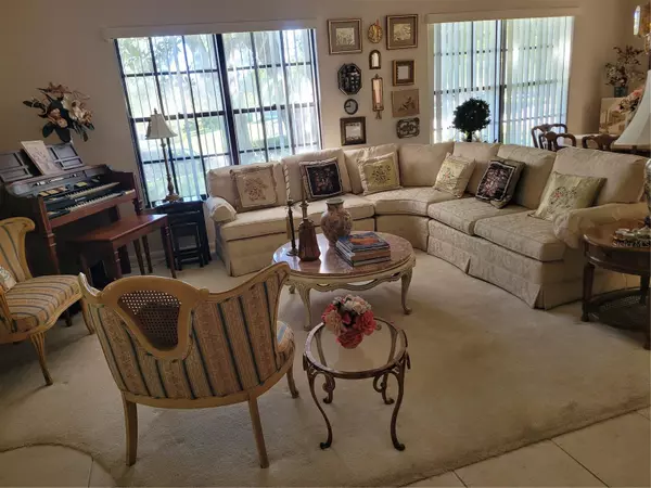 Palm Harbor, FL 34684,2454 BENTLEY DR