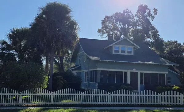 Eustis, FL 32726,1111 S CENTER ST