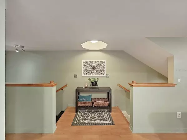 Seminole, FL 33776,9802 INDIAN KEY TRL #89