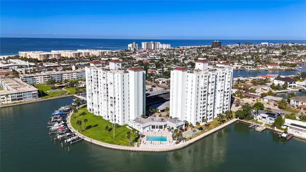 St Pete Beach, FL 33706,420 64TH AVE #207