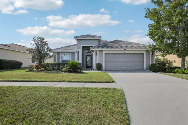 106 STAR SHELL DR, Apollo Beach, FL 33572