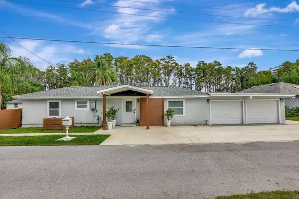 19207 CROOKED LN, Lutz, FL 33548