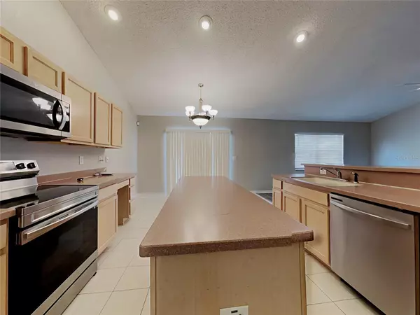 Spring Hill, FL 34609,4151 CANDLER AVE