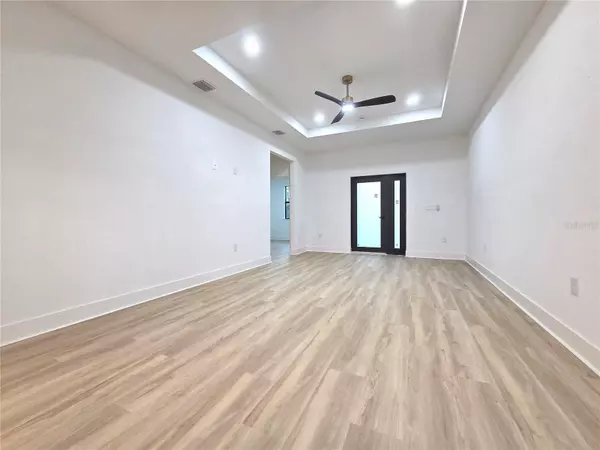 North Port, FL 34288,2588 HEMET ST