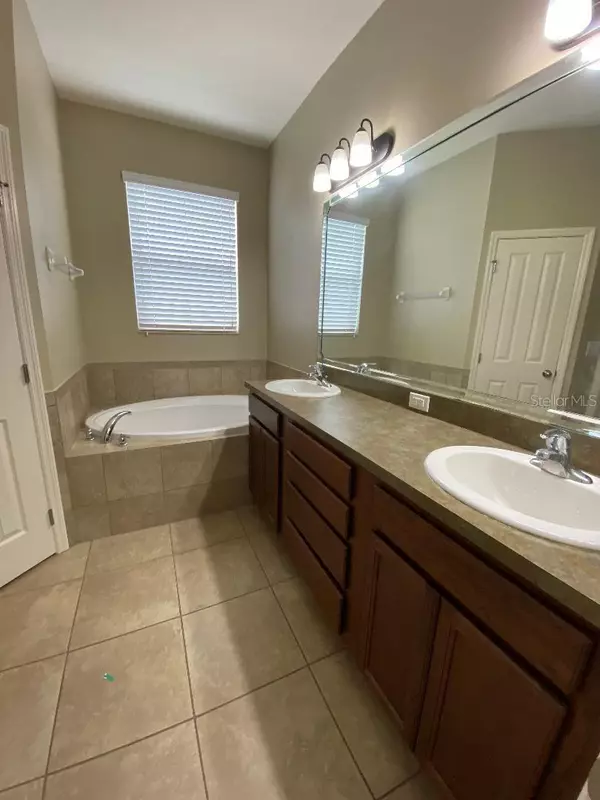 Zephyrhills, FL 33541,36246 DELTA GOLD CT
