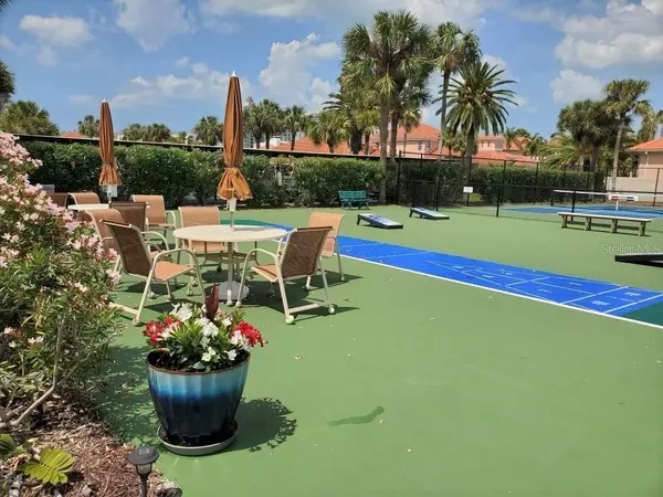 Clearwater, FL 33767,240 SAND KEY ESTATES DR #257