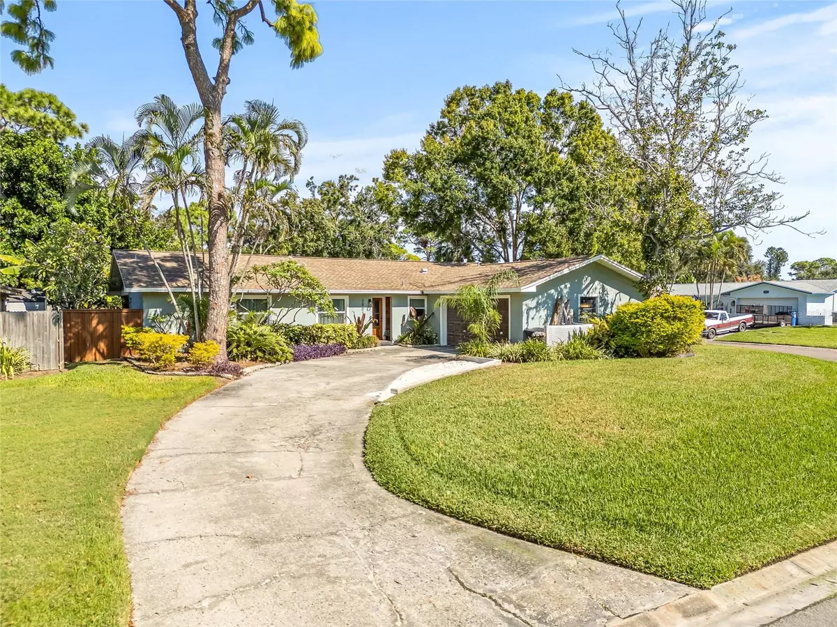 St Petersburg, FL 33712,2901 61ST AVE S