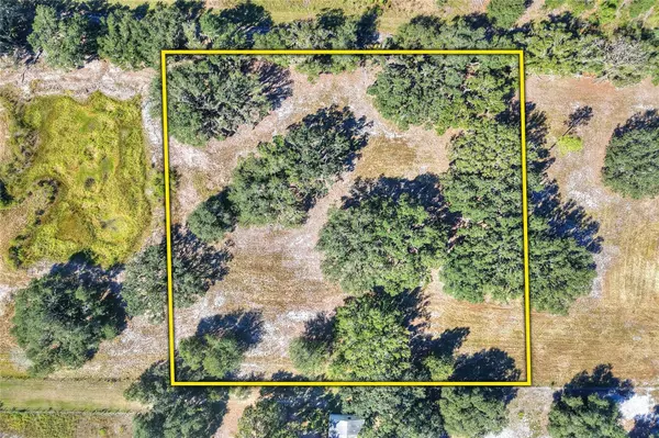 Lithia, FL 33547,470 MOCCASIN HOLLOW RD