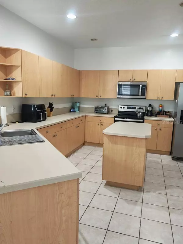 Riverview, FL 33569,11447 CAPTIVA KAY DR