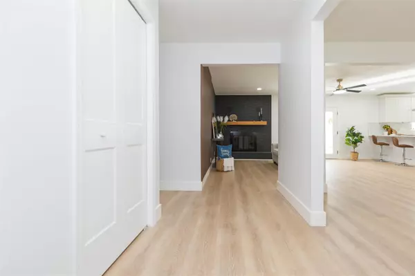 Temple Terrace, FL 33617,713 GRAND CIR