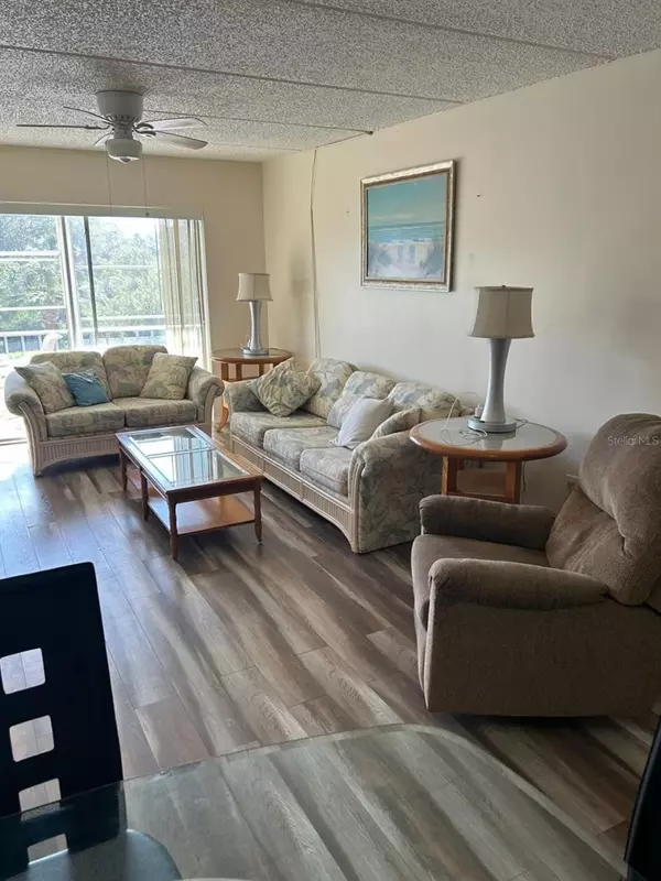 Largo, FL 33774,12760 INDIAN ROCKS RD #1048