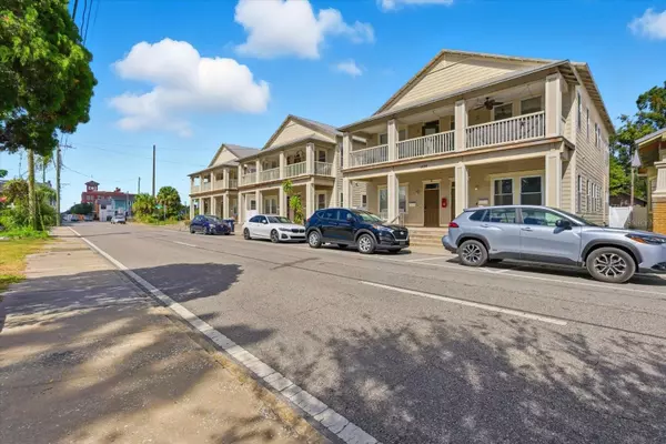 1808 E COLUMBUS DR #2, Tampa, FL 33605