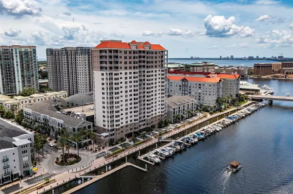 Tampa, FL 33602,371 CHANNELSIDE WALK WAY #1503