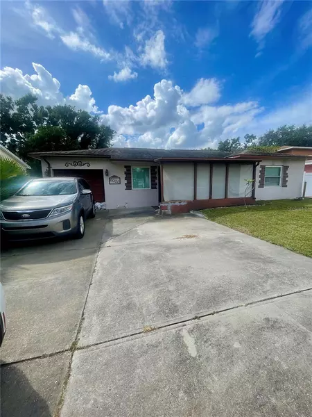 6000 DR MARTIN LUTHER KING JR ST N, St Petersburg, FL 33703
