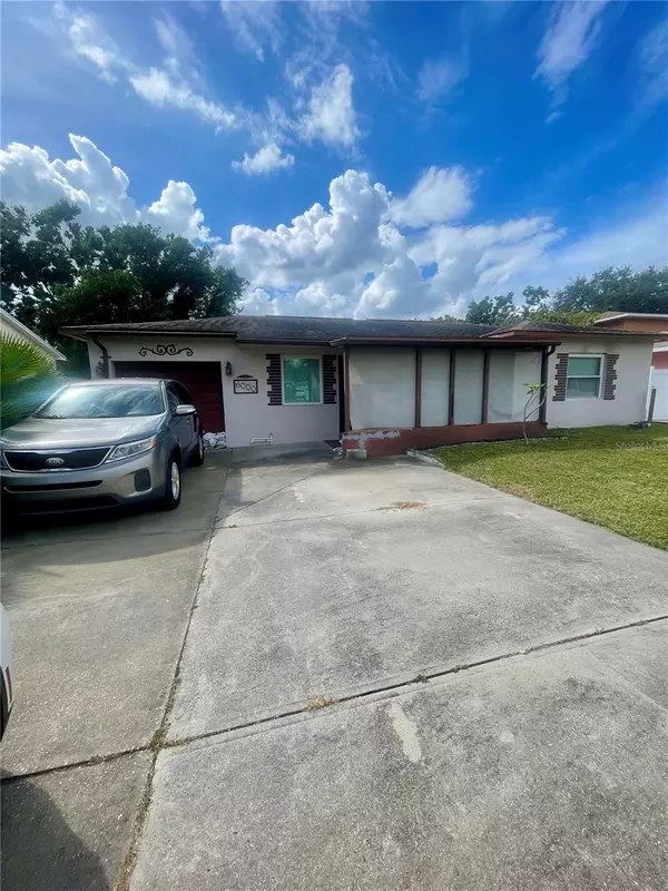 6000 DR MARTIN LUTHER KING JR ST N, St Petersburg, FL 33703