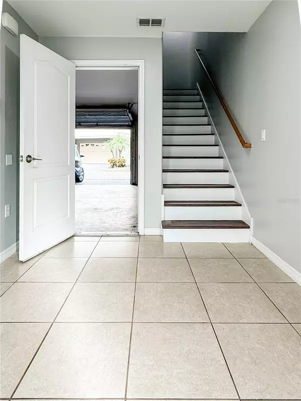 Tampa, FL 33647,10144 ARBOR RUN DR #68