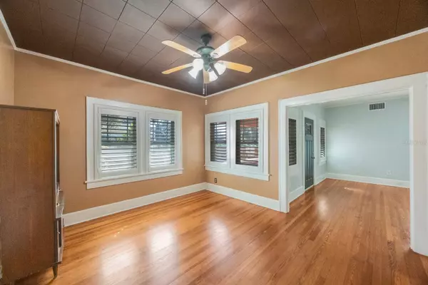 St Petersburg, FL 33712,2709 1ST AVE S