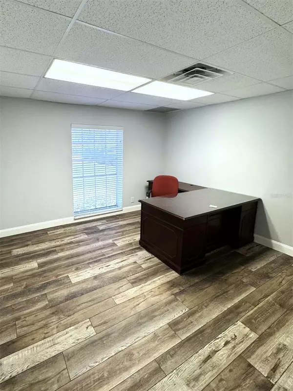 Largo, FL 33770,2401 W BAY DR #414