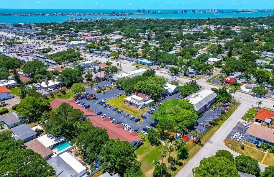 2401 W BAY DR #414, Largo, FL 33770