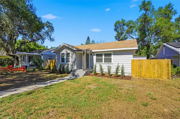 Tampa, FL 33604,918 E LAMBRIGHT ST